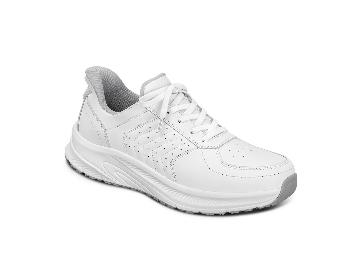 25001 navigate white angle 1242x1674